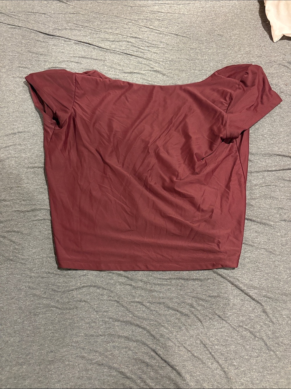 Women’s Off-Shoulder Short Sleeve Top - Burgundy